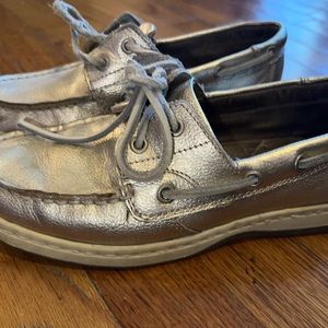 Bass Landing Gold Metallic Leather Laced Moccasins Flats Boat Shoes Sz 7M